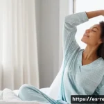 근육 경직 완화 방법 - **Prompt 1: Serene Morning Stretch**
    A peaceful woman, around 30 years old, gently stretching in...